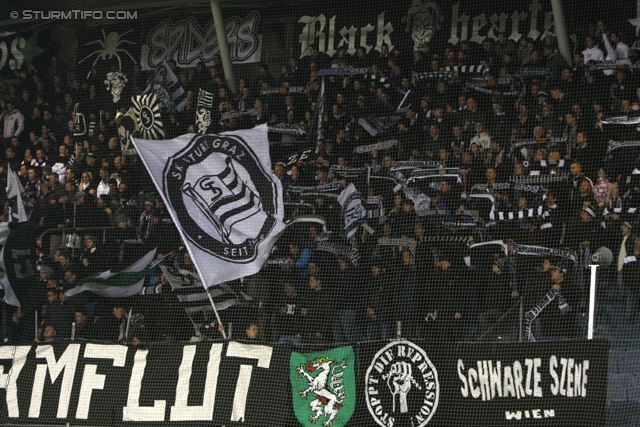 Sturm Graz - Ried
Oesterreichische Fussball Bundesliga, 16. Runde, SK Sturm Graz - SV Ried, Stadion Liebenau Graz, 17.11.2012. 

Foto zeigt Fans von Sturm
