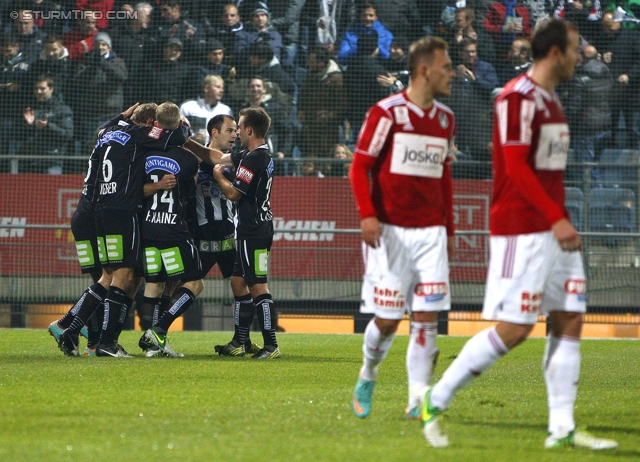 Sturm Graz - Ried
Oesterreichische Fussball Bundesliga, 16. Runde, SK Sturm Graz - SV Ried, Stadion Liebenau Graz, 17.11.2012. 

Foto zeigt Spieler von Sturm
Schlüsselwörter: torjubel