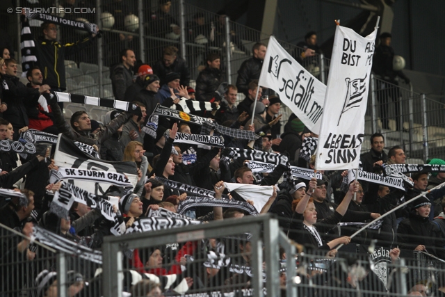 Innsbruck - Sturm Graz
Oesterreichische Fussball Bundesliga, 17. Runde,  FC Wacker Innsbruck - SK Sturm Graz, Tivoli Stadion Innsbruck, 24.11.2012. 

Foto zeigt Fans von Sturm
