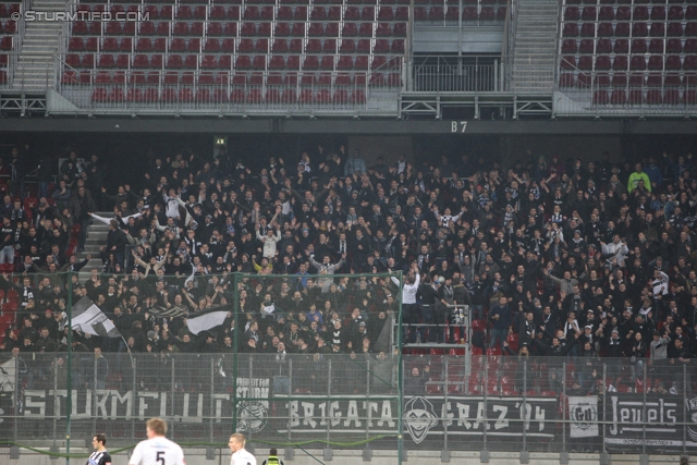 Wolfsberg - Sturm Graz
Oesterreichische Fussball Bundesliga, 13. Runde, Wolfsberg AC - SK Sturm Graz, Woerthereestadion Klagenfurt, 27.11.2012. 

Foto zeigt Fans von Sturm
