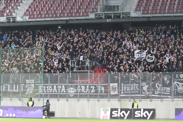 Wolfsberg - Sturm Graz
Oesterreichische Fussball Bundesliga, 13. Runde, Wolfsberg AC - SK Sturm Graz, Woerthereestadion Klagenfurt, 27.11.2012. 

Foto zeigt Fans von Sturm
