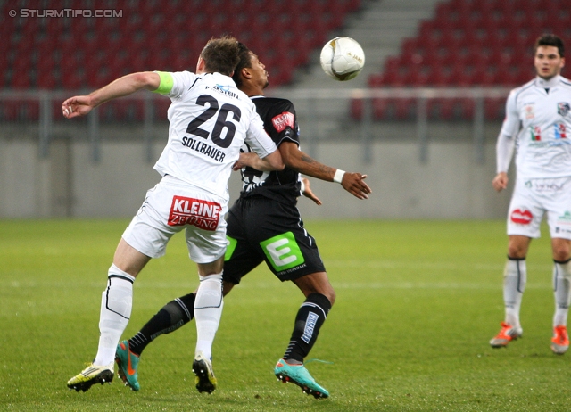 Wolfsberg - Sturm Graz
Oesterreichische Fussball Bundesliga, 13. Runde, Wolfsberg AC - SK Sturm Graz, Woerthereestadion Klagenfurt, 27.11.2012. 

Foto zeigt Michael Sollbauer (Wolfsberg) und Rubin Rafael Okotie (Sturm)
