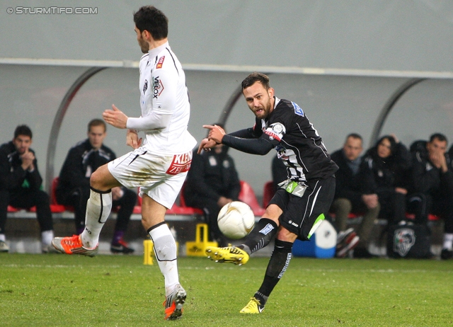 Wolfsberg - Sturm Graz
Oesterreichische Fussball Bundesliga, 13. Runde, Wolfsberg AC - SK Sturm Graz, Woerthereestadion Klagenfurt, 27.11.2012. 

Foto zeigt Michael Madl (Sturm)
