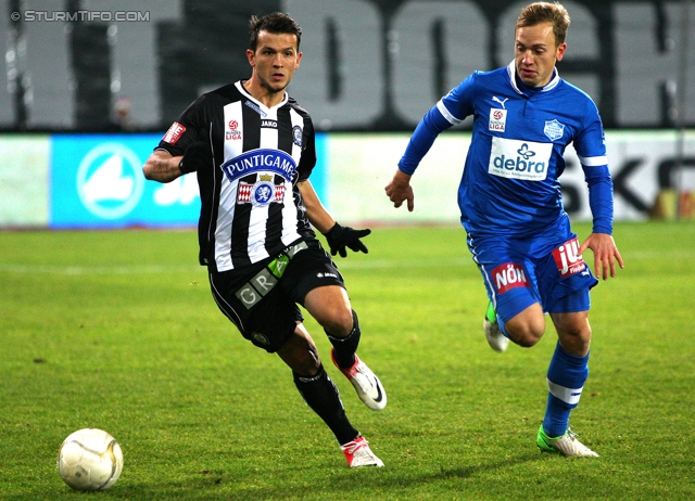 Sturm Graz - Wr. Neustadt
Oesterreichische Fussball Bundesliga, 18. Runde, SK Sturm Graz - SC Wiener Neustadt, Stadion Liebenau Graz, 01.12.2012. 

Foto zeigt Haris Bukva (Sturm)
