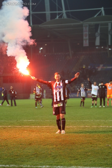 Sturm Graz - Wr. Neustadt
Oesterreichische Fussball Bundesliga, 18. Runde, SK Sturm Graz - SC Wiener Neustadt, Stadion Liebenau Graz, 01.12.2012. 

Foto zeigt Mario Haas (Sturm)
Schlüsselwörter: pyrotechnik