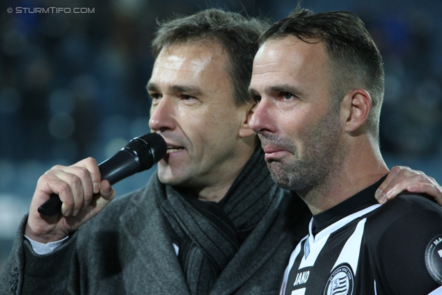 Sturm Graz - Wr. Neustadt
Oesterreichische Fussball Bundesliga, 18. Runde, SK Sturm Graz - SC Wiener Neustadt, Stadion Liebenau Graz, 01.12.2012. 

Foto zeigt Christian Jauk (Praesident Sturm) und Mario Haas (Sturm)
