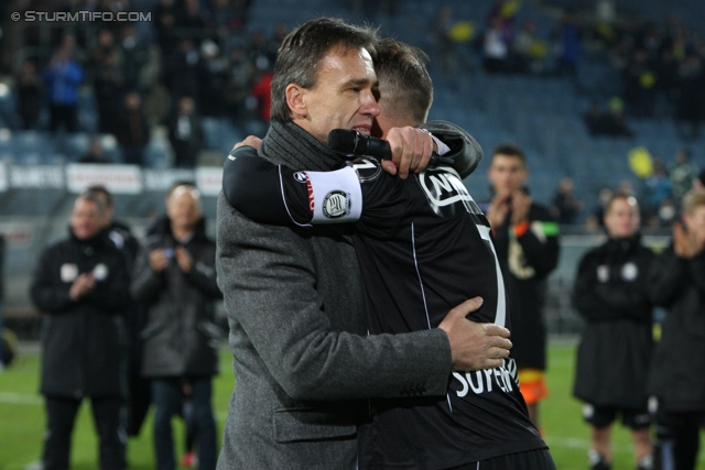 Sturm Graz - Wr. Neustadt
Oesterreichische Fussball Bundesliga, 18. Runde, SK Sturm Graz - SC Wiener Neustadt, Stadion Liebenau Graz, 01.12.2012. 

Foto zeigt Christian Jauk (Praesident Sturm) und Mario Haas (Sturm)
