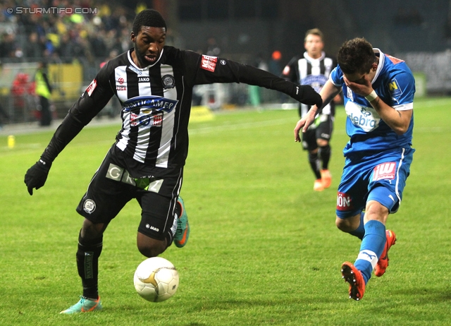 Sturm Graz - Wr. Neustadt
Oesterreichische Fussball Bundesliga, 18. Runde, SK Sturm Graz - SC Wiener Neustadt, Stadion Liebenau Graz, 01.12.2012. 

Foto zeigt Richard Sukuta-Pasu (Sturm)
