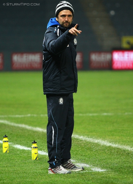 Sturm Graz - Wr. Neustadt
Oesterreichische Fussball Bundesliga, 18. Runde, SK Sturm Graz - SC Wiener Neustadt, Stadion Liebenau Graz, 01.12.2012. 

Foto zeigt Peter Hyballa (Cheftrainer Sturm)
