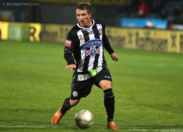 Sturm Graz - Wr. Neustadt
Oesterreichische Fussball Bundesliga, 18. Runde, SK Sturm Graz - SC Wiener Neustadt, Stadion Liebenau Graz, 01.12.2012. 

Foto zeigt Christoph Kroepfl (Sturm)
