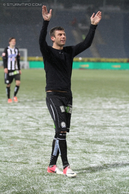 Sturm Graz - RB Salzburg
Oesterreichische Fussball Bundesliga, 19. Runde, SK Sturm Graz - RB Salzburg, Stadion Liebenau Graz, 08.12.2012. 

Foto zeigt Milan Dudic (Sturm)
