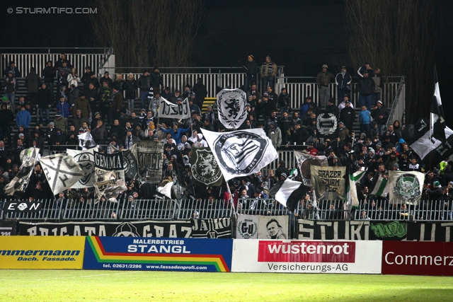 Mattersburg - Sturm Graz
Oesterreichische Fussball Bundesliga, 21. Runde,SV Mattersburg - SK Sturm Graz, Pappelstadion Mattersburg, 16.02.2013. 

Foto zeigt Fans von Sturm
