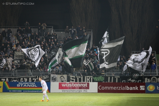 Mattersburg - Sturm Graz
Oesterreichische Fussball Bundesliga, 21. Runde,SV Mattersburg - SK Sturm Graz, Pappelstadion Mattersburg, 16.02.2013. 

Foto zeigt Fans von Sturm
