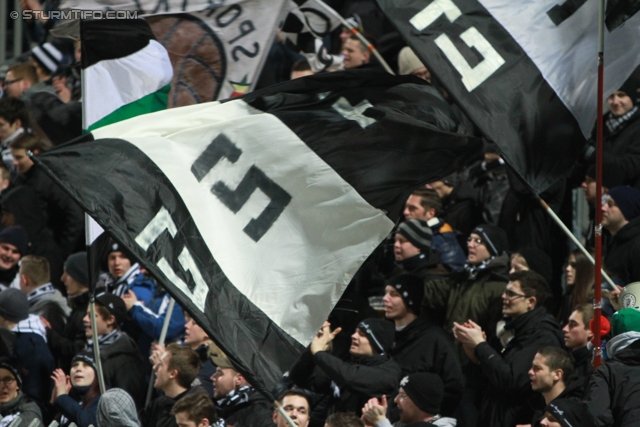 Mattersburg - Sturm Graz
Oesterreichische Fussball Bundesliga, 21. Runde,SV Mattersburg - SK Sturm Graz, Pappelstadion Mattersburg, 16.02.2013. 

Foto zeigt Fans von Sturm
