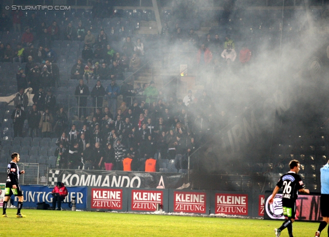 Sturm Graz - Wolfsberg
Oesterreichische Fussball Bundesliga, 22. Runde, SK Sturm Graz - Wolfsberger AC, Stadion Liebenau Graz, 23.02.2013. 

Foto zeigt Fans von Wolfsberg
