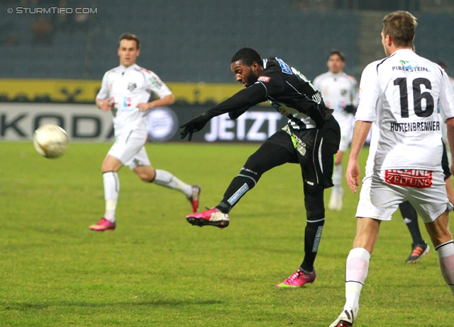 Sturm Graz - Wolfsberg
Oesterreichische Fussball Bundesliga, 22. Runde, SK Sturm Graz - Wolfsberger AC, Stadion Liebenau Graz, 23.02.2013. 

Foto zeigt Richard Sukuta-Pasu (Sturm) und Boris Huettenbrenner (Wolfsberg)
