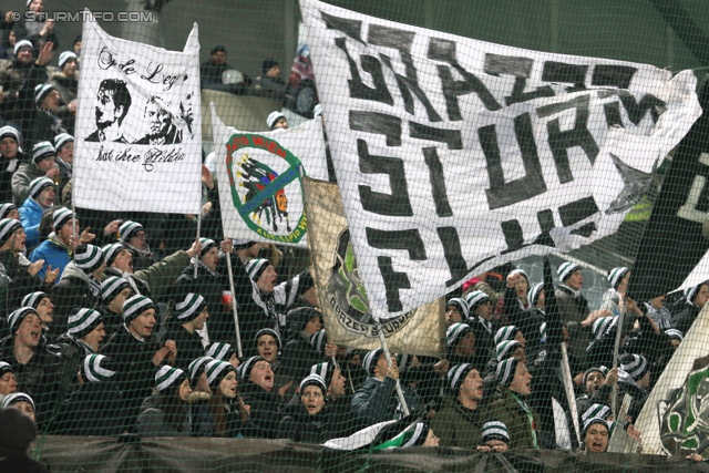 Rapid Wien - Sturm Graz
Oesterreichische Fussball Bundesliga, 23. Runde, SK Rapid Wien - SK Sturm Graz, Gerhard Hanappi Stadion Wien, 23.02.2013. 

Foto zeigt Fans von Sturm
