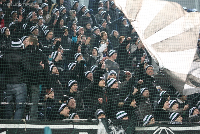 Rapid Wien - Sturm Graz
Oesterreichische Fussball Bundesliga, 23. Runde, SK Rapid Wien - SK Sturm Graz, Gerhard Hanappi Stadion Wien, 23.02.2013. 

Foto zeigt Fans von Sturm
