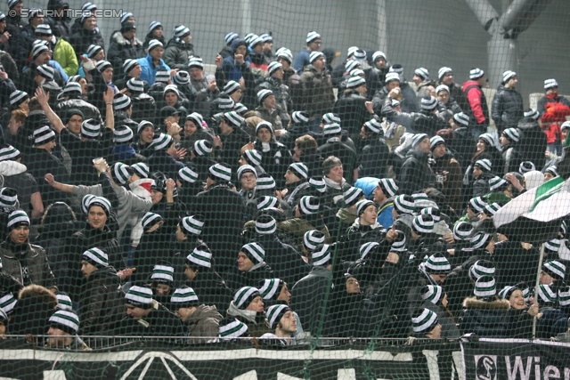 Rapid Wien - Sturm Graz
Oesterreichische Fussball Bundesliga, 23. Runde, SK Rapid Wien - SK Sturm Graz, Gerhard Hanappi Stadion Wien, 23.02.2013. 

Foto zeigt Fans von Sturm
