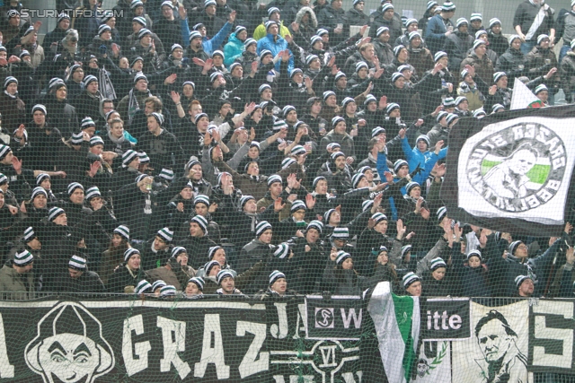 Rapid Wien - Sturm Graz
Oesterreichische Fussball Bundesliga, 23. Runde, SK Rapid Wien - SK Sturm Graz, Gerhard Hanappi Stadion Wien, 23.02.2013. 

Foto zeigt Fans von Sturm
