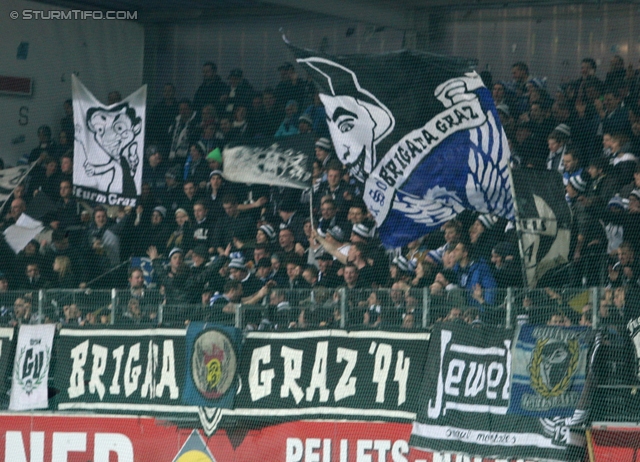 Ried - Sturm Graz
Oesterreichische Fussball Bundesliga, 25. Runde, SV Ried- SK Sturm Graz, Arena Ried, 09.03.2013. 

Foto zeigt Fans von Sturm
