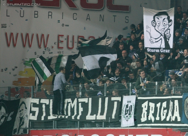 Ried - Sturm Graz
Oesterreichische Fussball Bundesliga, 25. Runde, SV Ried- SK Sturm Graz, Arena Ried, 09.03.2013. 

Foto zeigt Fans von Sturm
