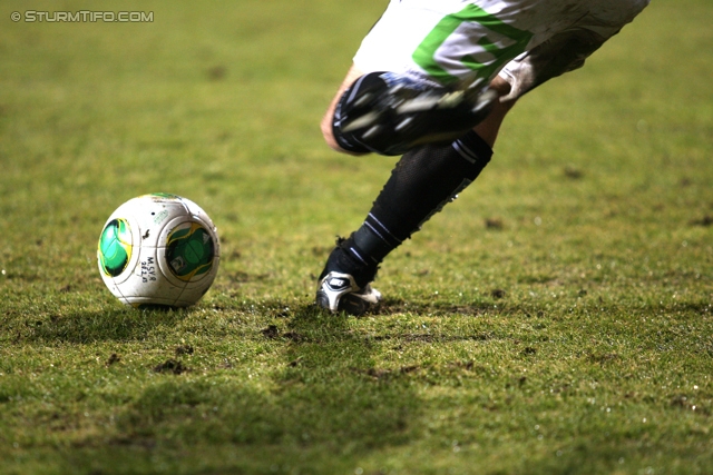 Ried - Sturm Graz
Oesterreichische Fussball Bundesliga, 25. Runde, SV Ried- SK Sturm Graz, Arena Ried, 09.03.2013. 

Foto zeigt ein Feature mit Juergen Saeumel (Sturm)
