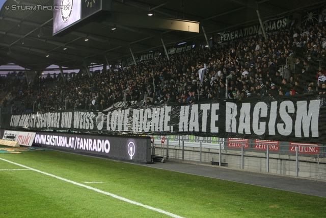 Sturm Graz - Innsbruck
Oesterreichische Fussball Bundesliga, 26. Runde, SK Sturm Graz - FC Wacker Innsbruck, Stadion Liebenau Graz, 16.03.2013. 

Foto zeigt Fans von Sturm mit einem Spruchband
