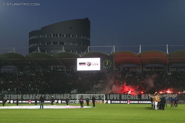 Sturm Graz - Innsbruck
Oesterreichische Fussball Bundesliga, 26. Runde, SK Sturm Graz - FC Wacker Innsbruck, Stadion Liebenau Graz, 16.03.2013. 

Foto zeigt Fans von Sturm
Schlüsselwörter: pyrotechnik