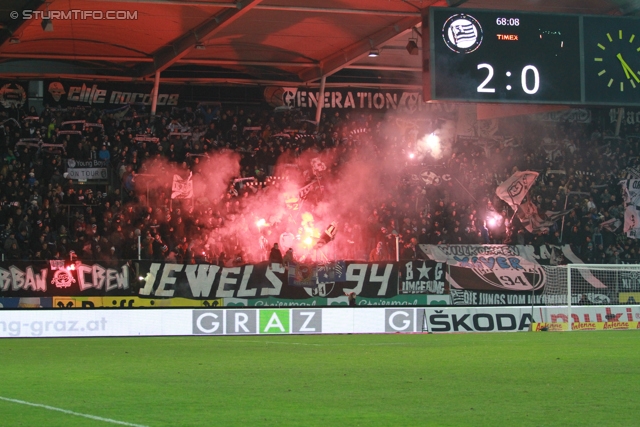 Sturm Graz - Innsbruck
Oesterreichische Fussball Bundesliga, 26. Runde, SK Sturm Graz - FC Wacker Innsbruck, Stadion Liebenau Graz, 16.03.2013. 

Foto zeigt Fans von Sturm
Schlüsselwörter: pyrotechnik