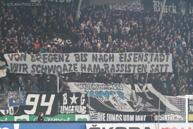 Sturm Graz - Innsbruck
Oesterreichische Fussball Bundesliga, 26. Runde, SK Sturm Graz - FC Wacker Innsbruck, Stadion Liebenau Graz, 16.03.2013. 

Foto zeigt Fans von Sturm mit einem Spruchband
