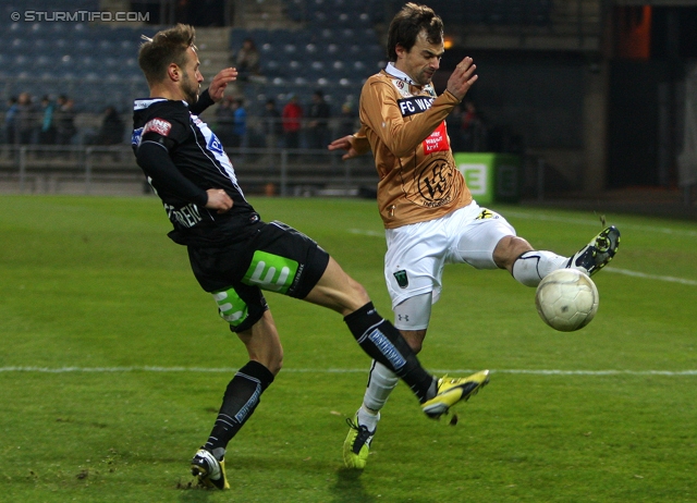 Sturm Graz - Innsbruck
Oesterreichische Fussball Bundesliga, 26. Runde, SK Sturm Graz - FC Wacker Innsbruck, Stadion Liebenau Graz, 16.03.2013. 

Foto zeigt Martin Ehrenreich (Sturm) und Alexander Hauser (Innsbruck)
