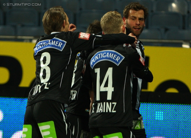 Sturm Graz - Innsbruck
Oesterreichische Fussball Bundesliga, 26. Runde, SK Sturm Graz - FC Wacker Innsbruck, Stadion Liebenau Graz, 16.03.2013. 

Foto zeigt Andreas Hoelzl (Sturm), Florian Kainz (Sturm) und Juergen Saeumel (Sturm)
Schlüsselwörter: torjubel