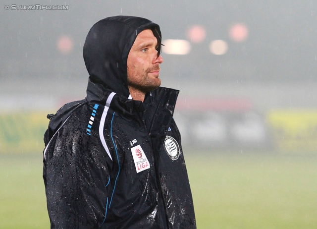 Wr. Neustadt - Sturm Graz
Oesterreichische Fussball Bundesliga, 27. Runde, SC Wiener Neustadt - SK Sturm Graz, Stadion Wiener Neustadt, 30.03.2013. 

Foto zeigt Peter Hyballa (Cheftrainer Sturm)
