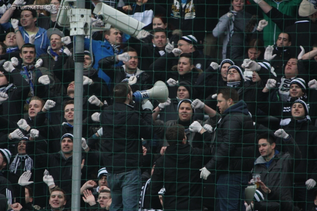 Salzburg - Sturm Graz
Oesterreichische Fussball Bundesliga, 28. Runde, FC RB Salzburg - SK Sturm Graz, Stadion Wals-Siezenheim, 07.04.2013. 

Foto zeigt Fans von Sturm
