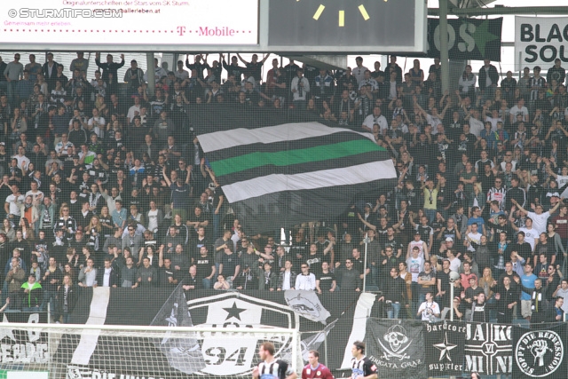 Sturm Graz - Mattersburg
Oesterreichische Fussball Bundesliga, 30. Runde, SK Sturm Graz - SV Mattersburg, Stadion Liebenau Graz, 20.04.2013. 

Foto zeigt Fans von Sturm
