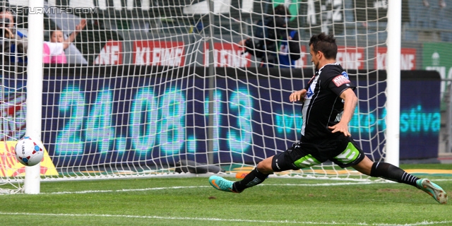 Sturm Graz - Mattersburg
Oesterreichische Fussball Bundesliga, 30. Runde, SK Sturm Graz - SV Mattersburg, Stadion Liebenau Graz, 20.04.2013. 

Foto zeigt Haris Bukva (Sturm)
