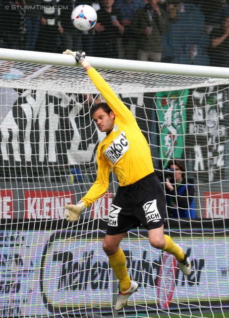 Sturm Graz - Mattersburg
Oesterreichische Fussball Bundesliga, 30. Runde, SK Sturm Graz - SV Mattersburg, Stadion Liebenau Graz, 20.04.2013. 

Foto zeigt Thomas Borenitsch (Mattersburg)
