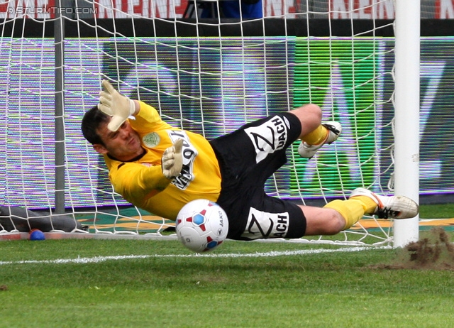 Sturm Graz - Mattersburg
Oesterreichische Fussball Bundesliga, 30. Runde, SK Sturm Graz - SV Mattersburg, Stadion Liebenau Graz, 20.04.2013. 

Foto zeigt Thomas Borenitsch (Mattersburg)
Schlüsselwörter: elfmeter