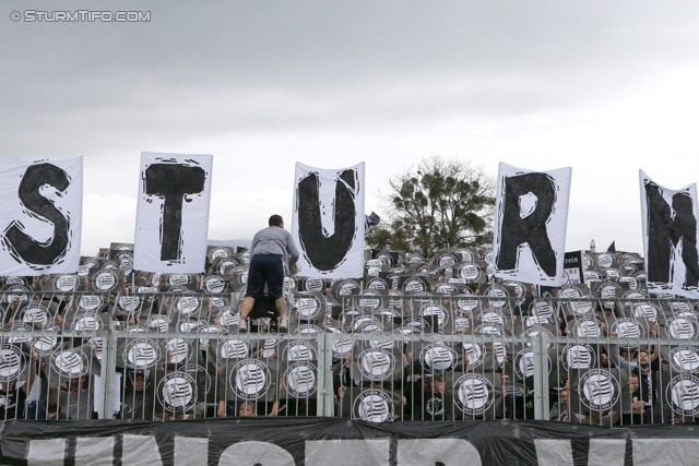 Wolfsberg - Sturm Graz
Oesterreichische Fussball Bundesliga, 31. Runde, Wolfsberger AC - SK Sturm Graz, Lavanttal Arena Wolfsberg, 27.04.2013. 

Foto zeigt Fans von Sturm mit einer Choreografie
