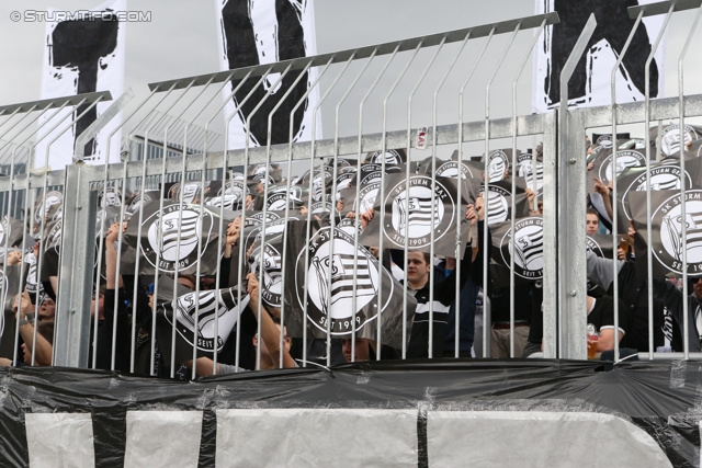 Wolfsberg - Sturm Graz
Oesterreichische Fussball Bundesliga, 31. Runde, Wolfsberger AC - SK Sturm Graz, Lavanttal Arena Wolfsberg, 27.04.2013. 

Foto zeigt Fans von Sturm mit einer Choreografie
