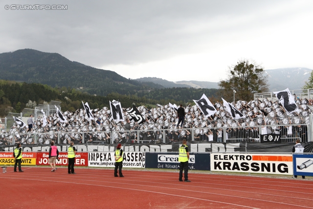 Wolfsberg - Sturm Graz
Oesterreichische Fussball Bundesliga, 31. Runde, Wolfsberger AC - SK Sturm Graz, Lavanttal Arena Wolfsberg, 27.04.2013. 

Foto zeigt Fans von Sturm mit einer Choreografie
