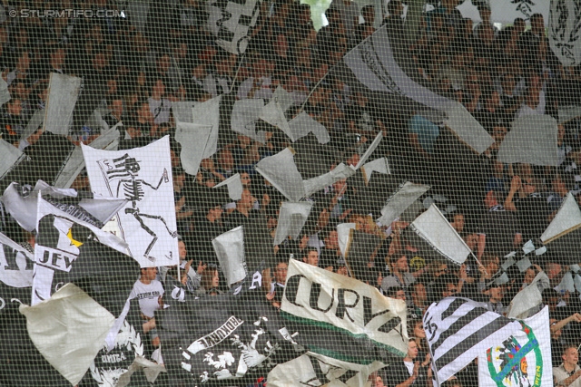 Sturm Graz - Rapid Wien
Oesterreichische Fussball Bundesliga, 32. Runde, SK Sturm Graz - SK Rapid Wien, Stadion Liebenau Graz, 05.05.2013. 

Foto zeigt Fans von Sturm
