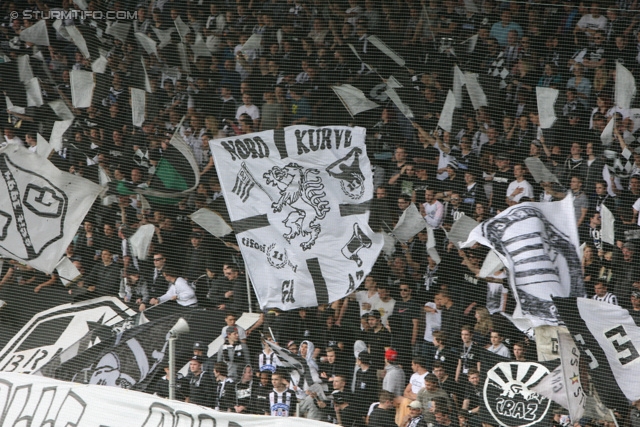 Sturm Graz - Rapid Wien
Oesterreichische Fussball Bundesliga, 32. Runde, SK Sturm Graz - SK Rapid Wien, Stadion Liebenau Graz, 05.05.2013. 

Foto zeigt Fans von Sturm
