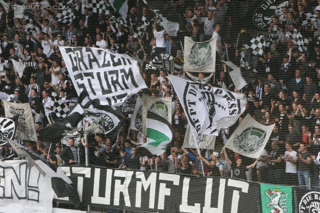 Sturm Graz - Rapid Wien
Oesterreichische Fussball Bundesliga, 32. Runde, SK Sturm Graz - SK Rapid Wien, Stadion Liebenau Graz, 05.05.2013. 

Foto zeigt Fans von Sturm
