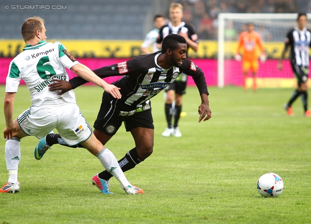 Sturm Graz - Rapid Wien
Oesterreichische Fussball Bundesliga, 32. Runde, SK Sturm Graz - SK Rapid Wien, Stadion Liebenau Graz, 05.05.2013. 

Foto zeigt Mario Sonnleitner (Rapid) und Richard Sukuta-Pasu (Sturm)
Schlüsselwörter: foul