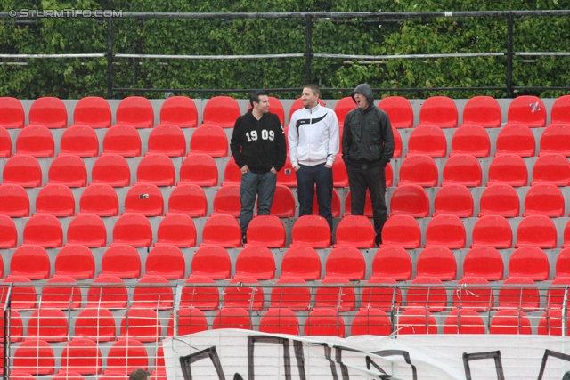 Admira Wacker - Sturm Graz
Oesterreichische Fussball Bundesliga, 33. Runde, FC Admira Wacker Moedling - SK Sturm Graz, Stadion Suedstadt Maria Enzersdorf, 11.05.2013. 

Foto zeigt Fans von Sturm
Schlüsselwörter: protest