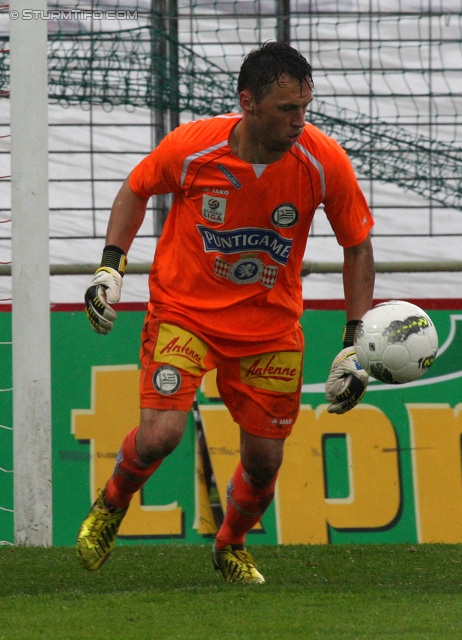 Admira Wacker - Sturm Graz
Oesterreichische Fussball Bundesliga, 33. Runde, FC Admira Wacker Moedling - SK Sturm Graz, Stadion Suedstadt Maria Enzersdorf, 11.05.2013. 

Foto zeigt Christian Gratzei (Sturm)
