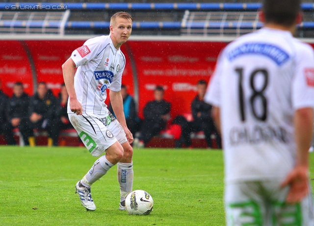 Admira Wacker - Sturm Graz
Oesterreichische Fussball Bundesliga, 33. Runde, FC Admira Wacker Moedling - SK Sturm Graz, Stadion Suedstadt Maria Enzersdorf, 11.05.2013. 

Foto zeigt Matthias Koch (Sturm)
