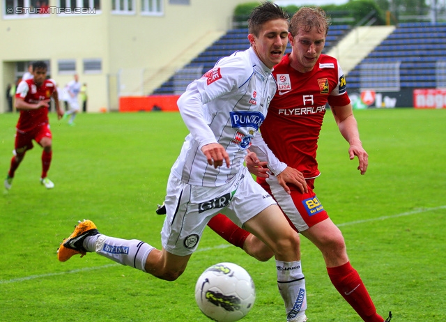 Admira Wacker - Sturm Graz
Oesterreichische Fussball Bundesliga, 33. Runde, FC Admira Wacker Moedling - SK Sturm Graz, Stadion Suedstadt Maria Enzersdorf, 11.05.2013. 

Foto zeigt Reinhold Ranftl (Sturm)
